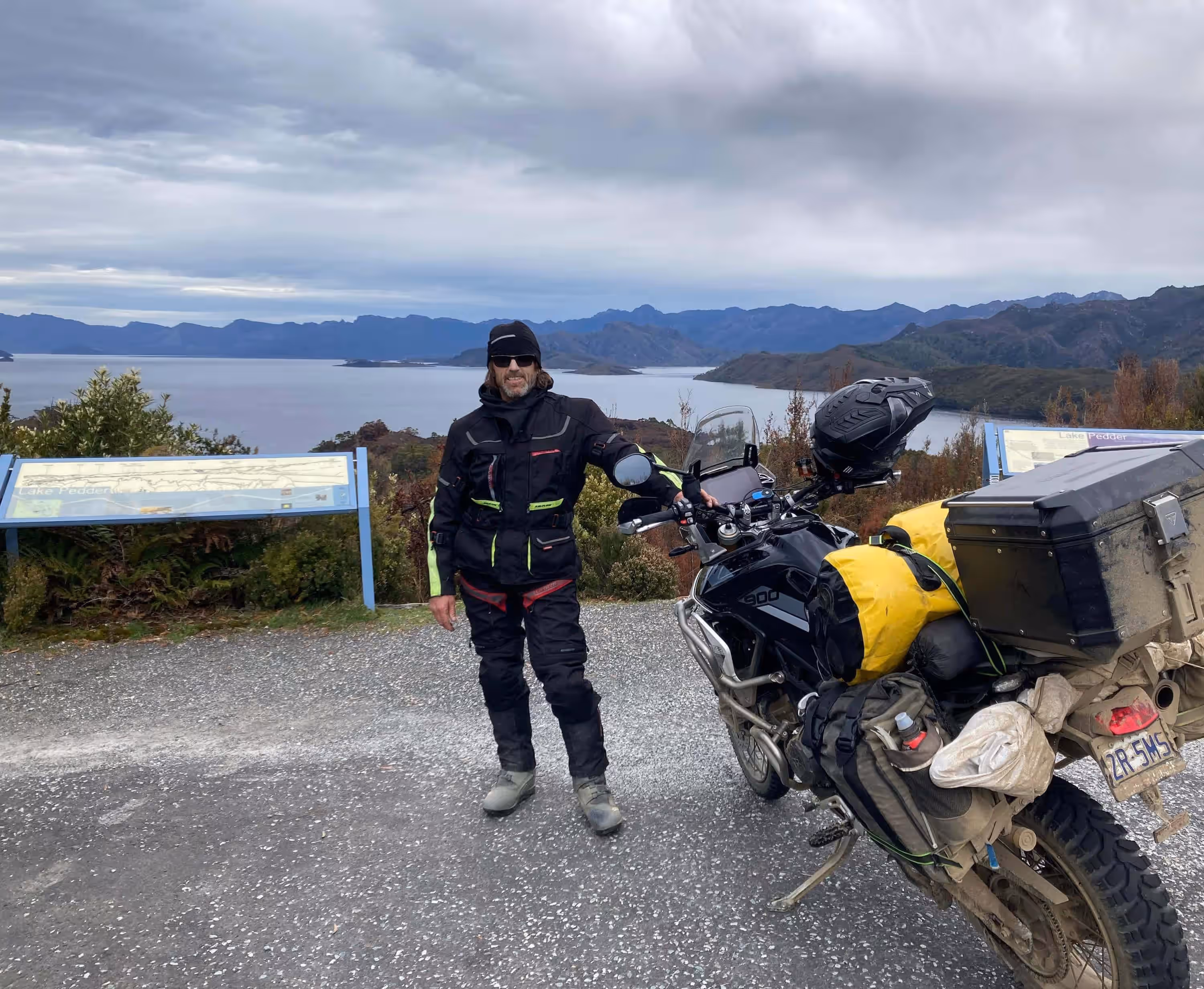 Strathgordon/Lake Pedder Photo 1